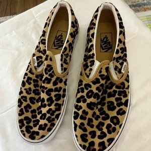 LEOPARD VANS